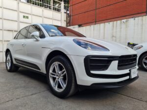 Porsche Macan 2024